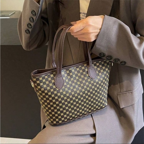 ⚠️Clearance Coffee Brown Print Shoulder Tote Bag - Picture 4 of 8